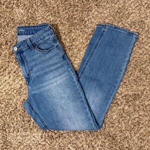 Old Navy Women's High Rise Straight Leg Jeans in Classic Blue